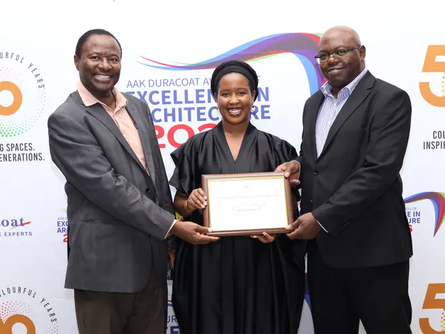 An award recipient with her certificate