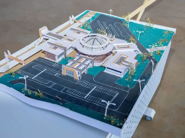 A model of a circular building complex